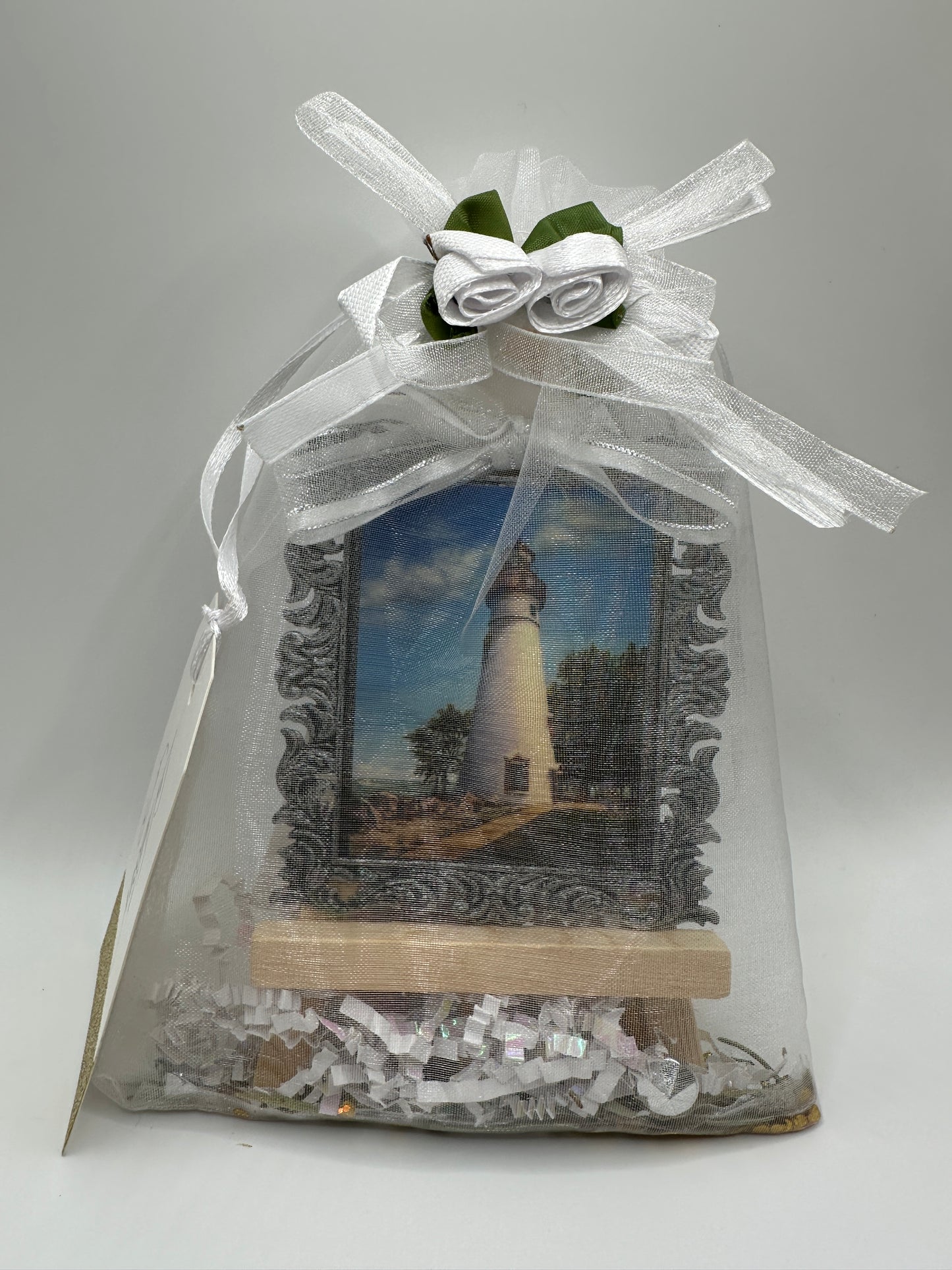 LINnies Mini - The Marblehead, Ohio Lighthouse ~ SUMMER