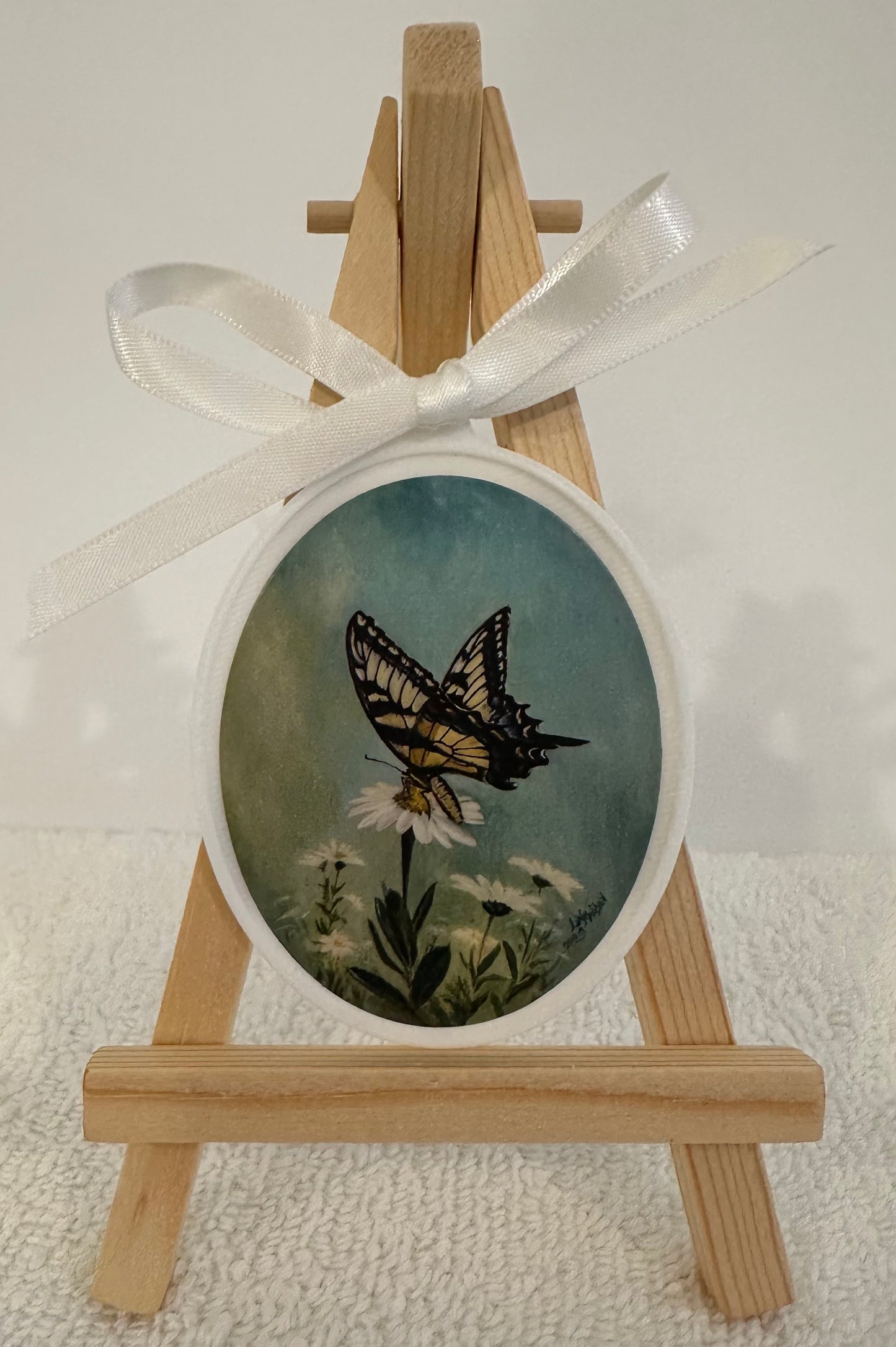 LINnies Mini - Spread Your Wings & Fly (Yellow Swallowtail Butterfly Perched on a Daisy)